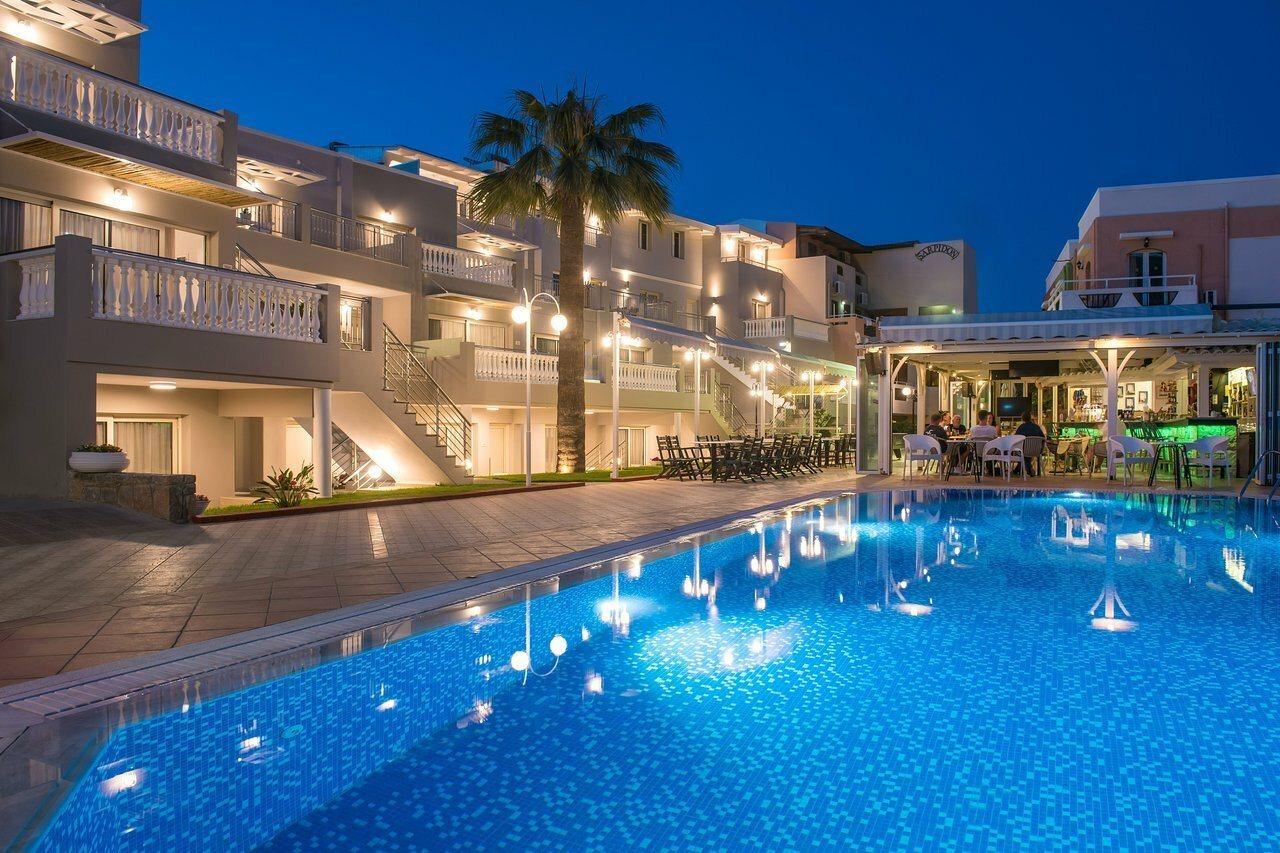 Sarpidon Apartments มาเลีย ภายนอก รูปภาพ